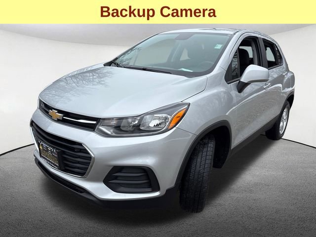 Used 2021 Chevrolet Trax LS w/ Tint and Cruise Package image 5