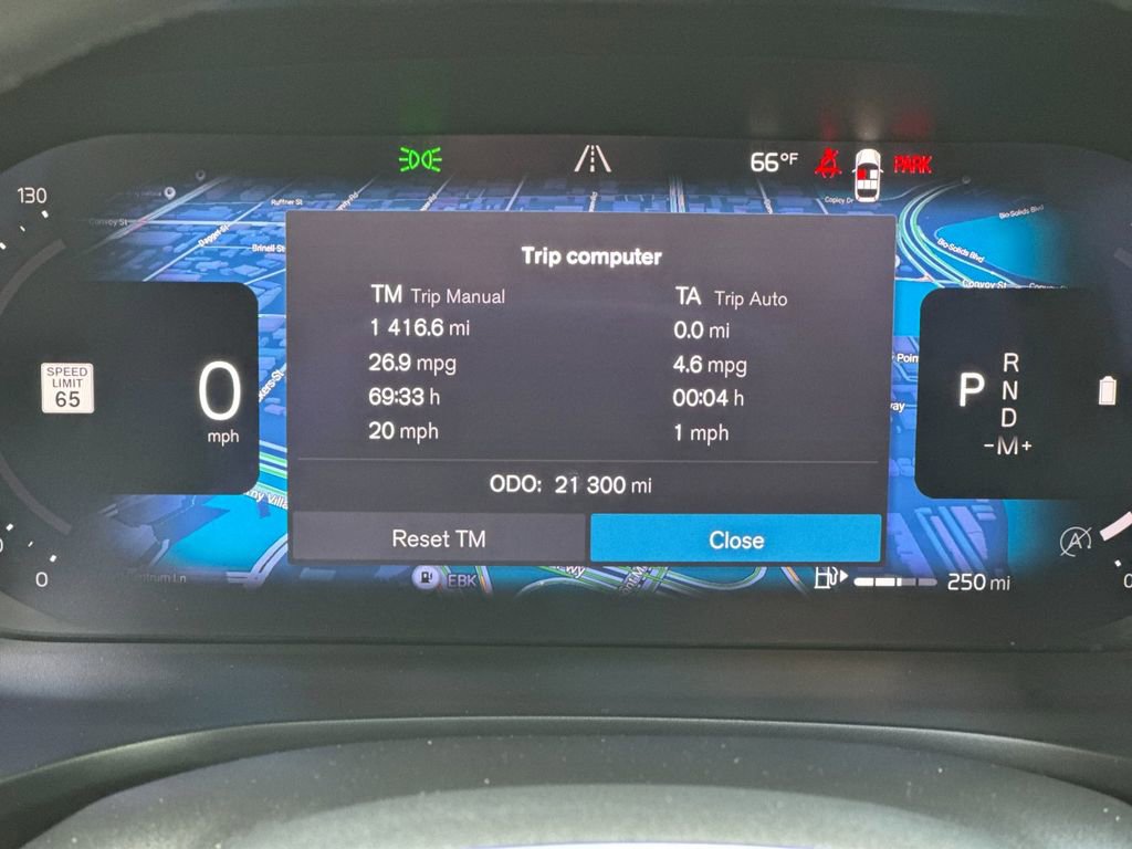 Certified 2024 Volvo S60 B5 Plus AWD/4WD image 26