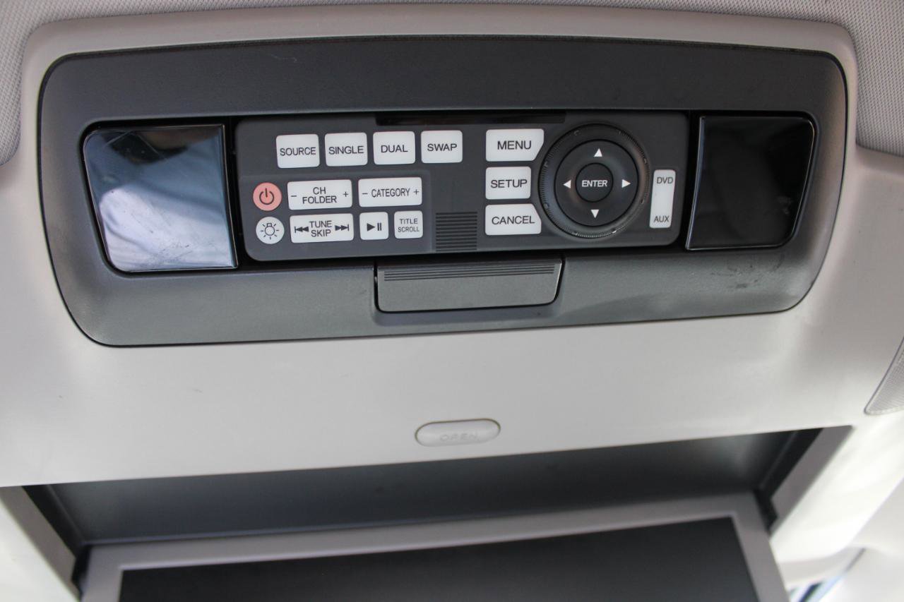 Used 2012 Honda Odyssey Touring Elite image 14