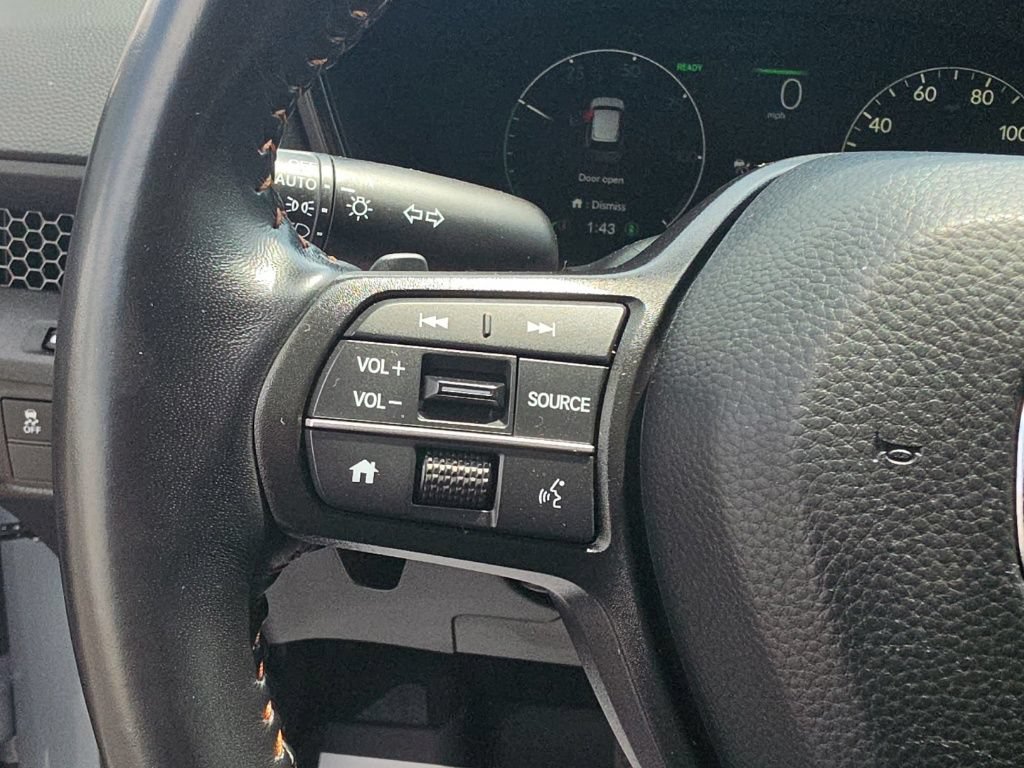 Used 2025 Honda CR-V Sport image 16