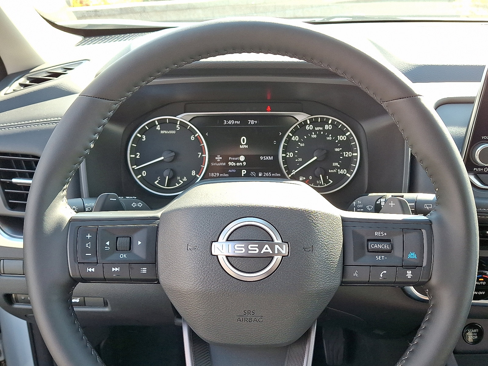 Certified 2025 Nissan Rogue SV image 19