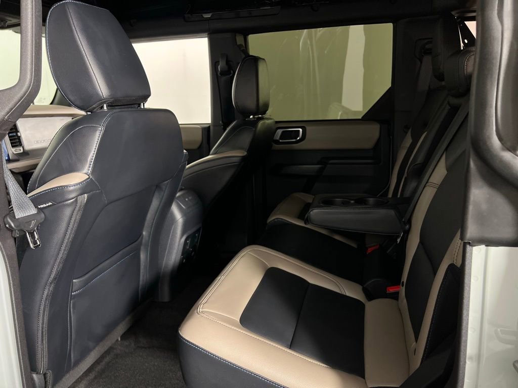 Used 2024 Ford Bronco Wildtrak image 28