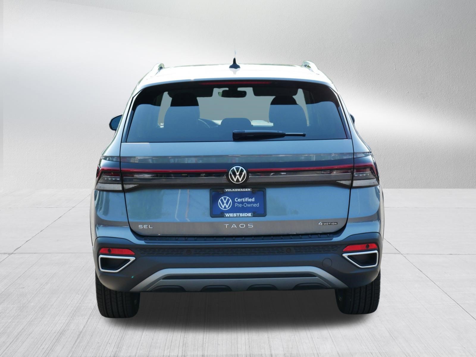 Certified 2025 Volkswagen Taos SEL AWD/4WD image 6