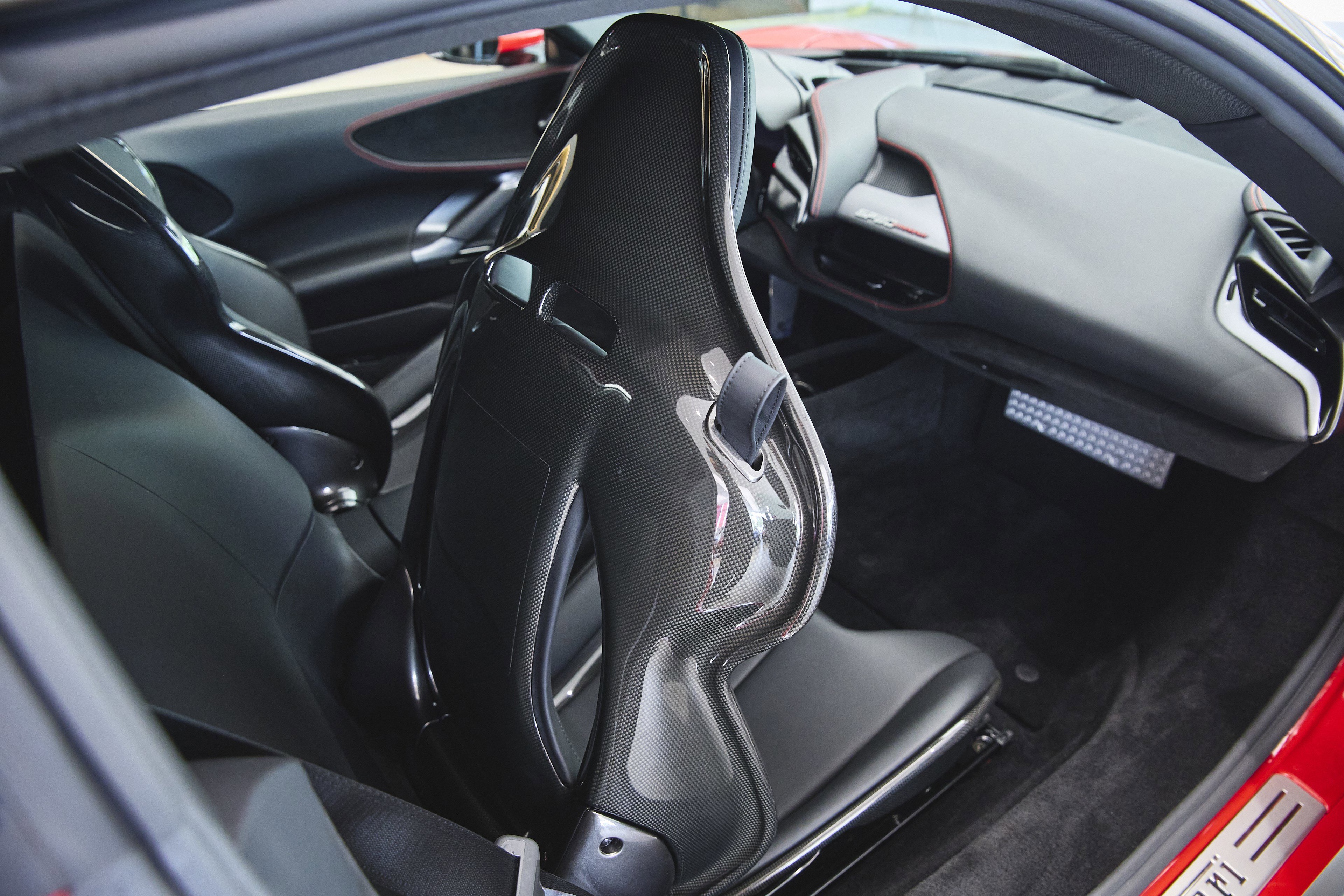 Used 2022 Ferrari SF90 Stradale image 33