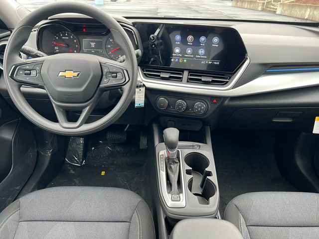 New 2026 Chevrolet Trax LS w/ LS Convenience Package video 2