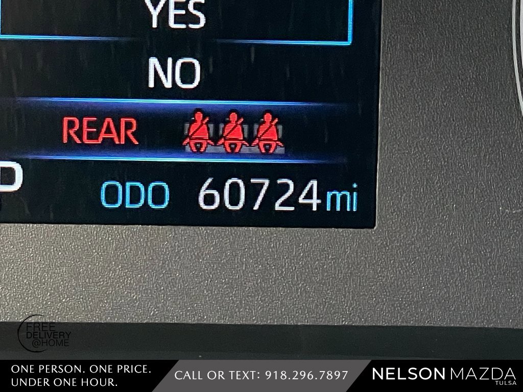 Used 2024 Toyota Corolla SE image 27