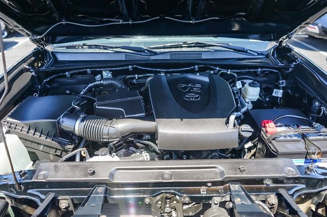 Used 2020 Toyota Tacoma SR5 image 27