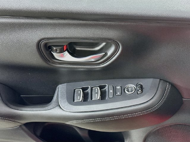 Certified 2024 Honda HR-V EX-L image 20
