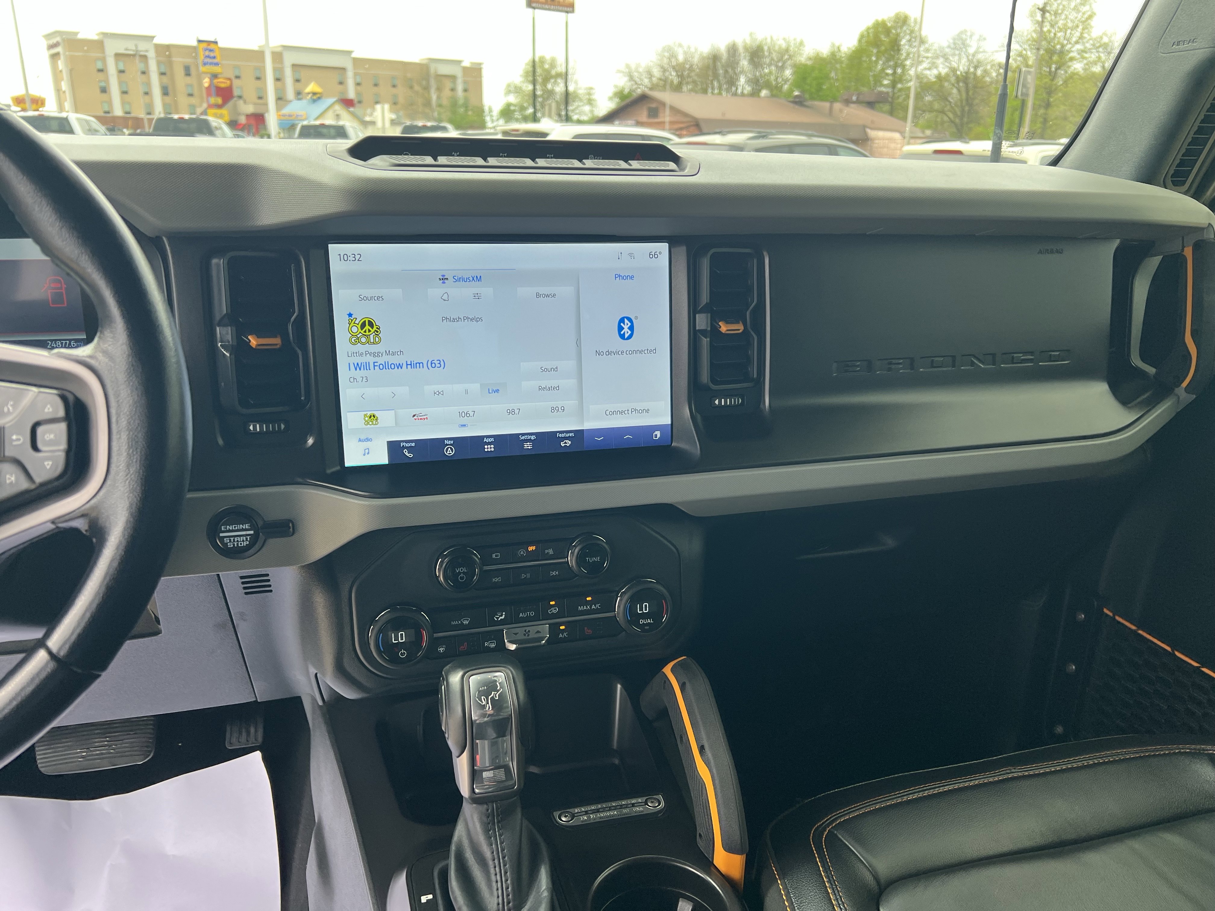 Used 2023 Ford Bronco Badlands AWD/4WD image 18