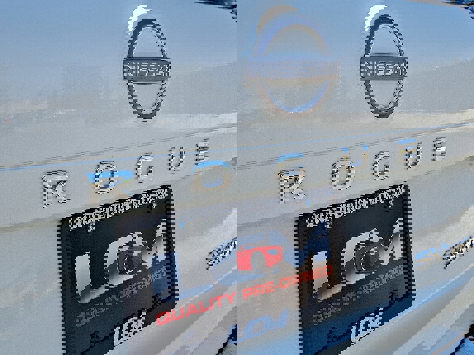 Used 2023 Nissan Rogue SV AWD/4WD image 29