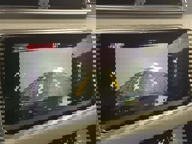 Used 2020 Land Rover Range Rover Velar R-Dynamic S image 33