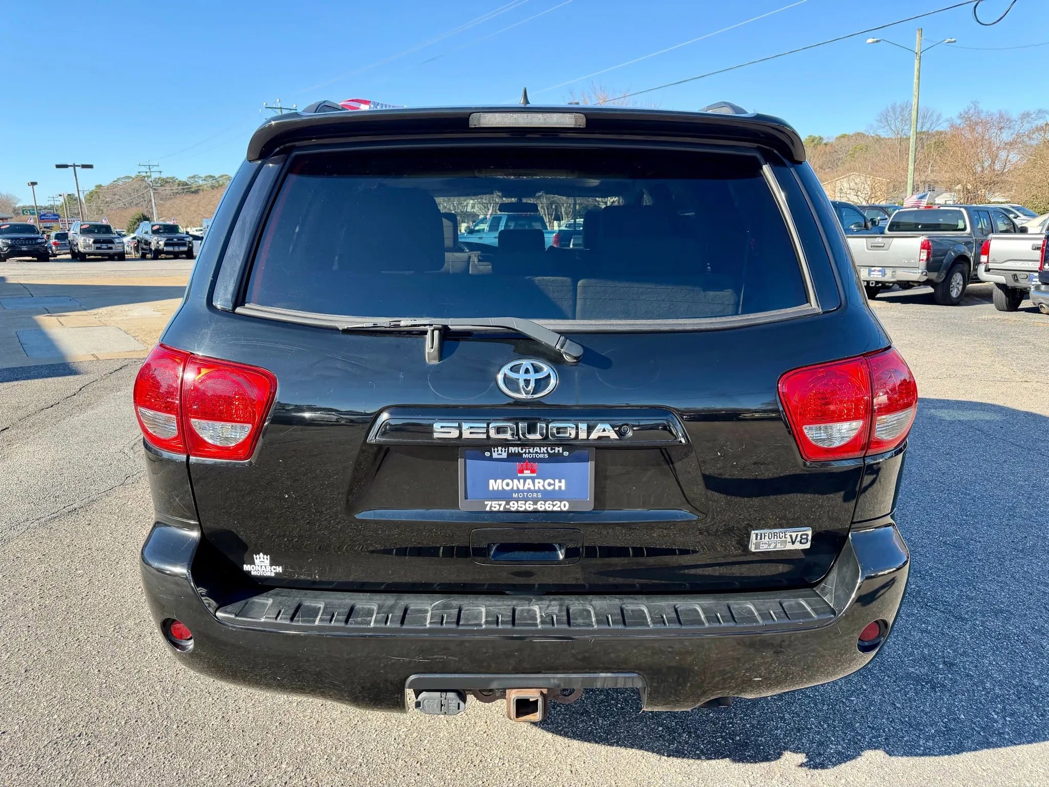 Used 2015 Toyota Sequoia SR5 image 4