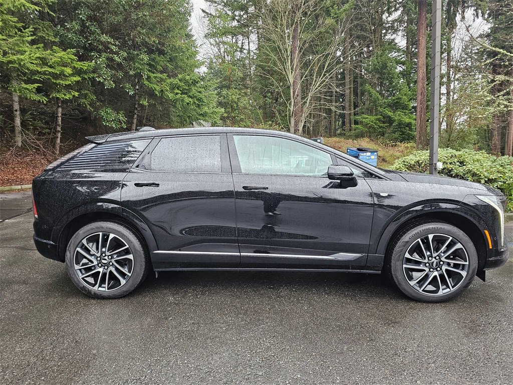 New 2026 Cadillac Optiq Sport 1 image 8