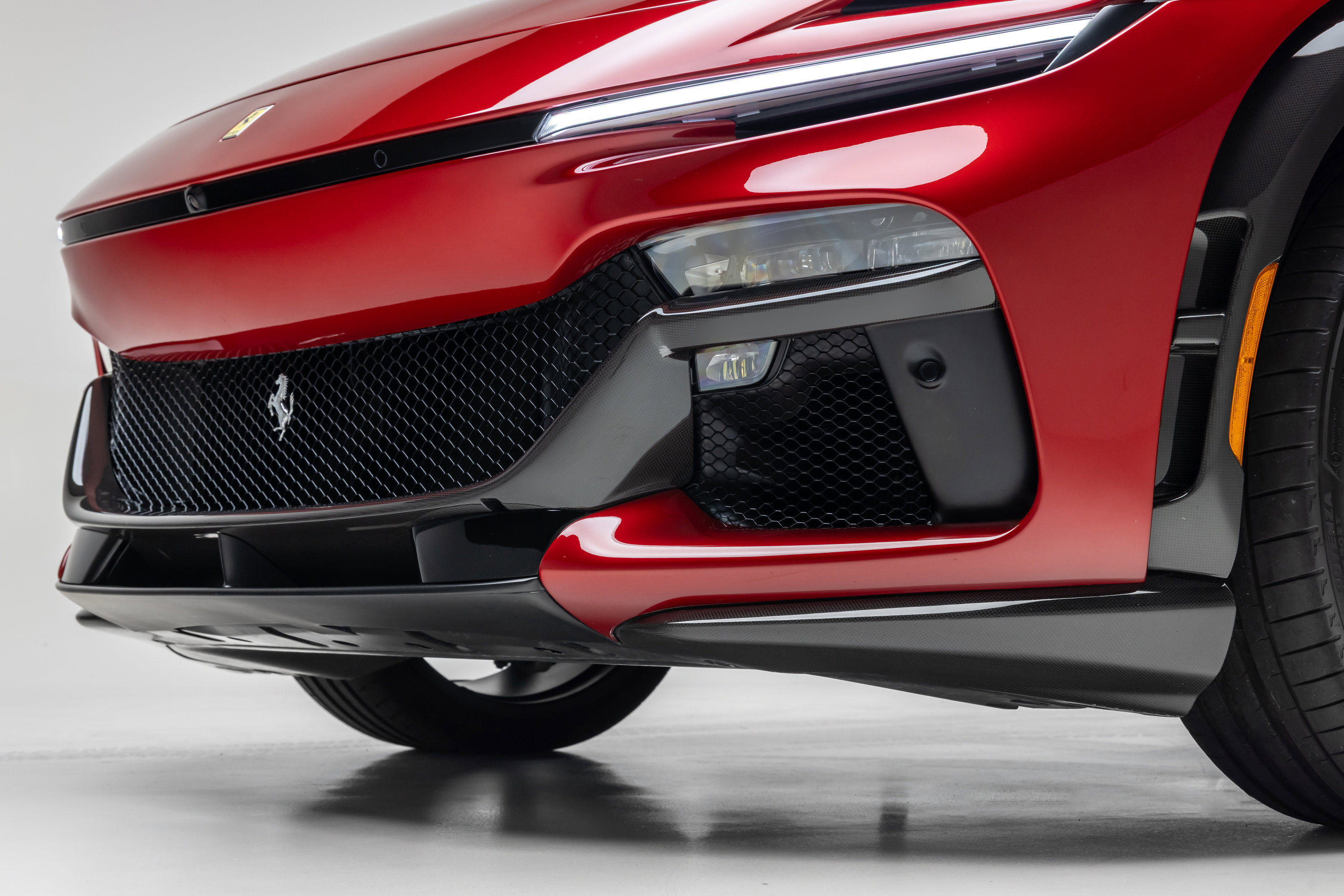 Certified 2023 Ferrari Purosangue image 39