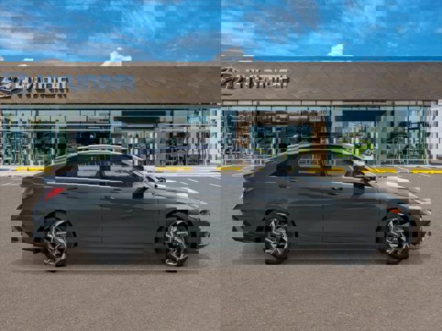 New 2026 Hyundai Elantra Limited image 7