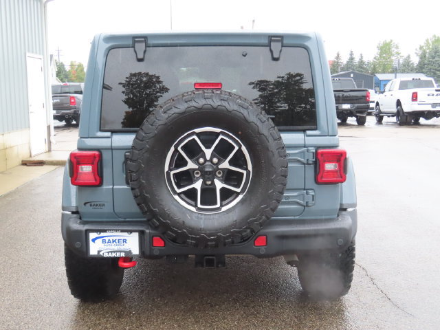 Used 2024 Jeep Wrangler Unlimited Rubicon AWD/4WD image 12
