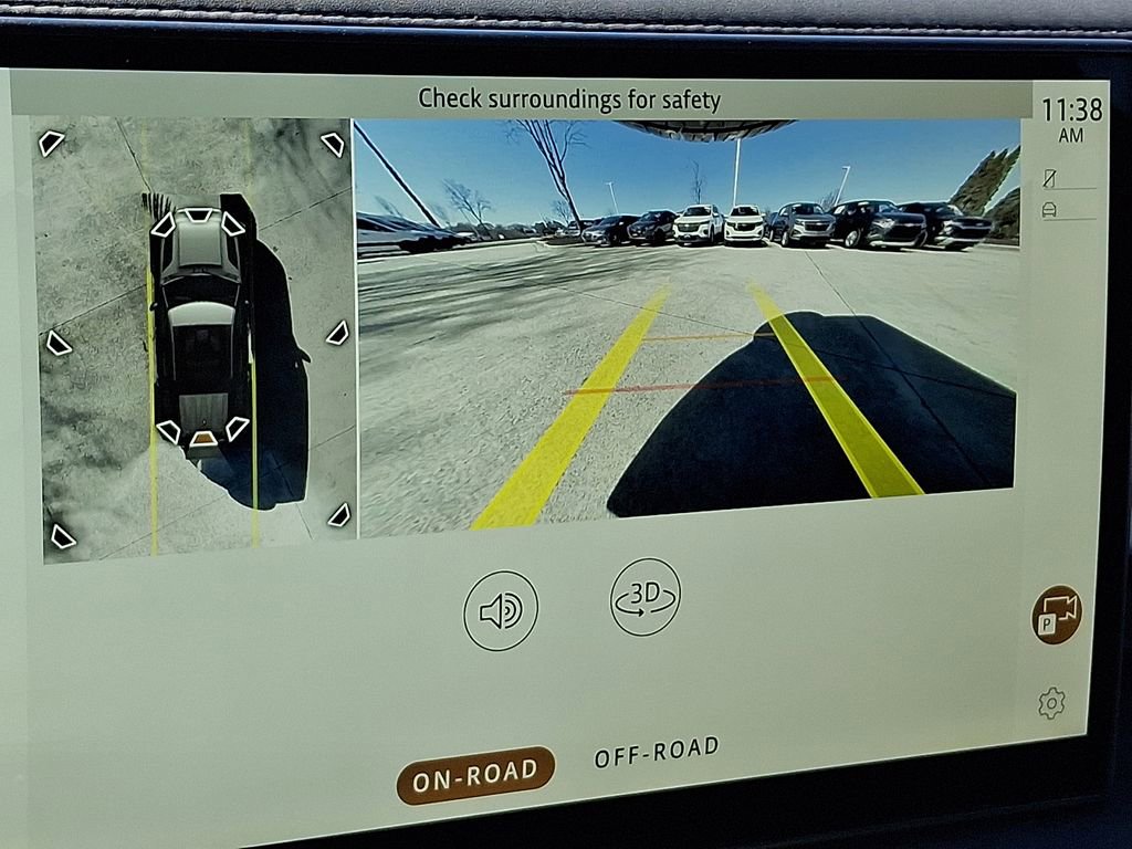 Used 2025 Land Rover Defender 110 S image 19