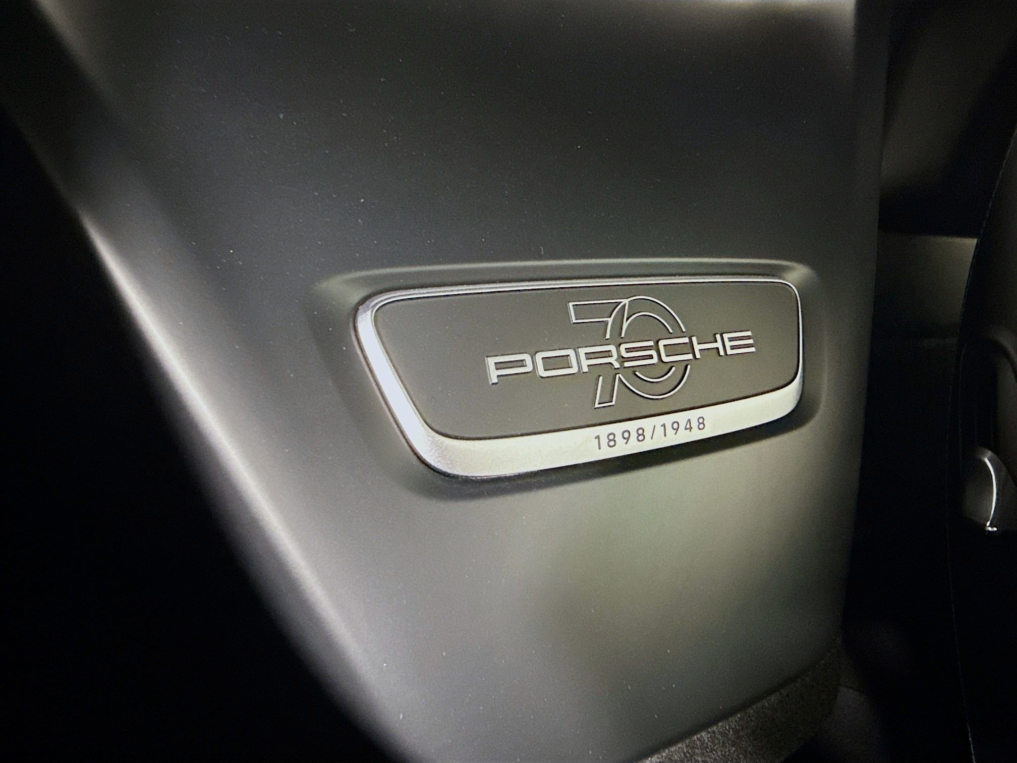 Certified 2019 Porsche 911 Speedster image 27