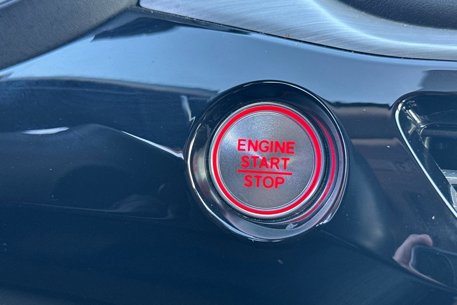 Used 2023 Acura MDX SH-AWD w/ Technology Package image 28