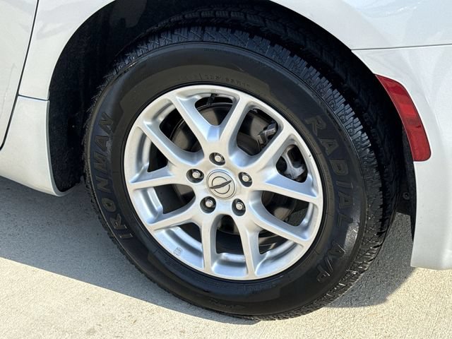 Used 2023 Chrysler Pacifica Touring-L FWD image 11