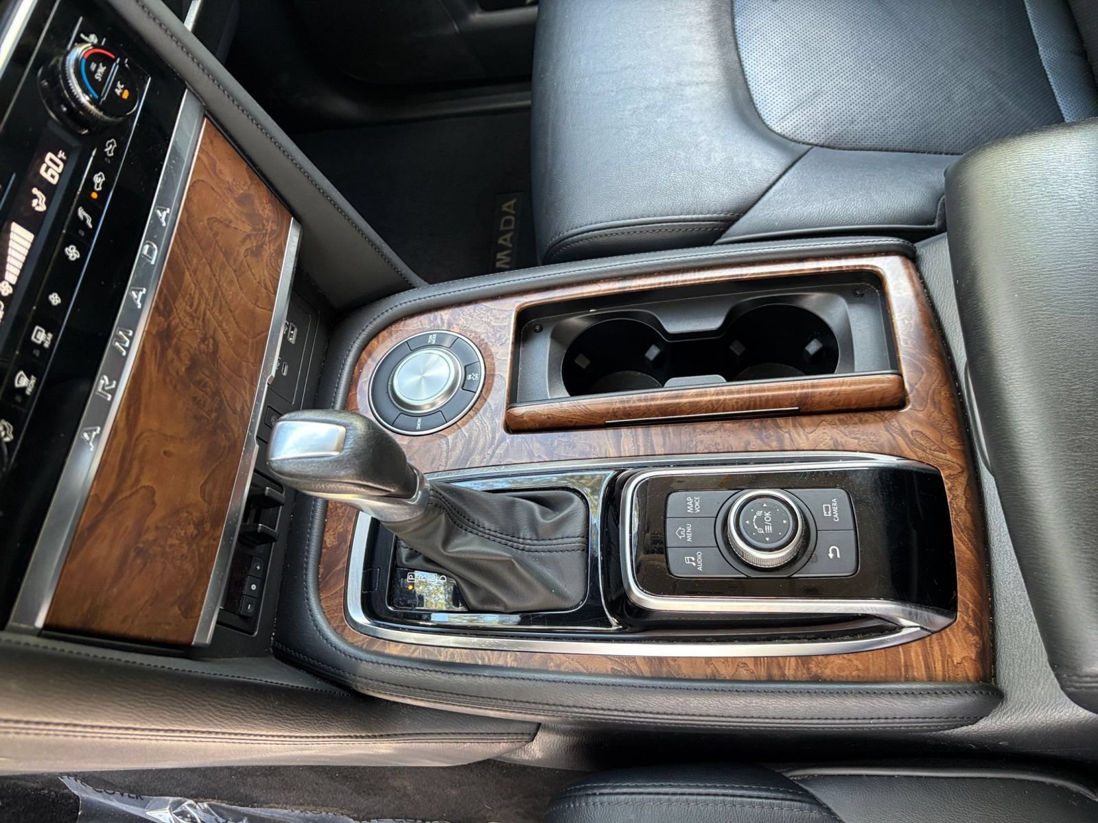 Used 2024 Nissan Armada SL RWD image 45