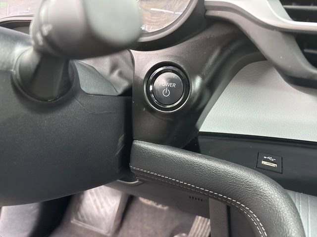 Used 2025 Toyota Sienna LE FWD image 20