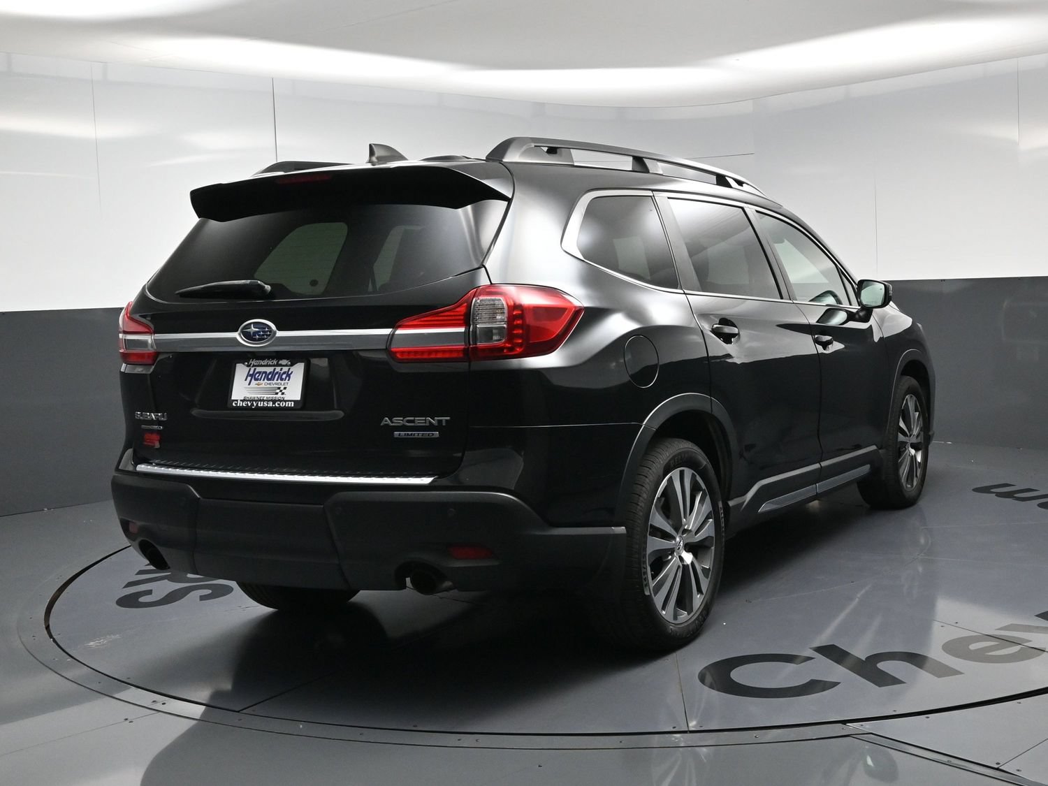 Used 2019 Subaru Ascent Limited w/ Popular Package #2A AWD/4WD image 9