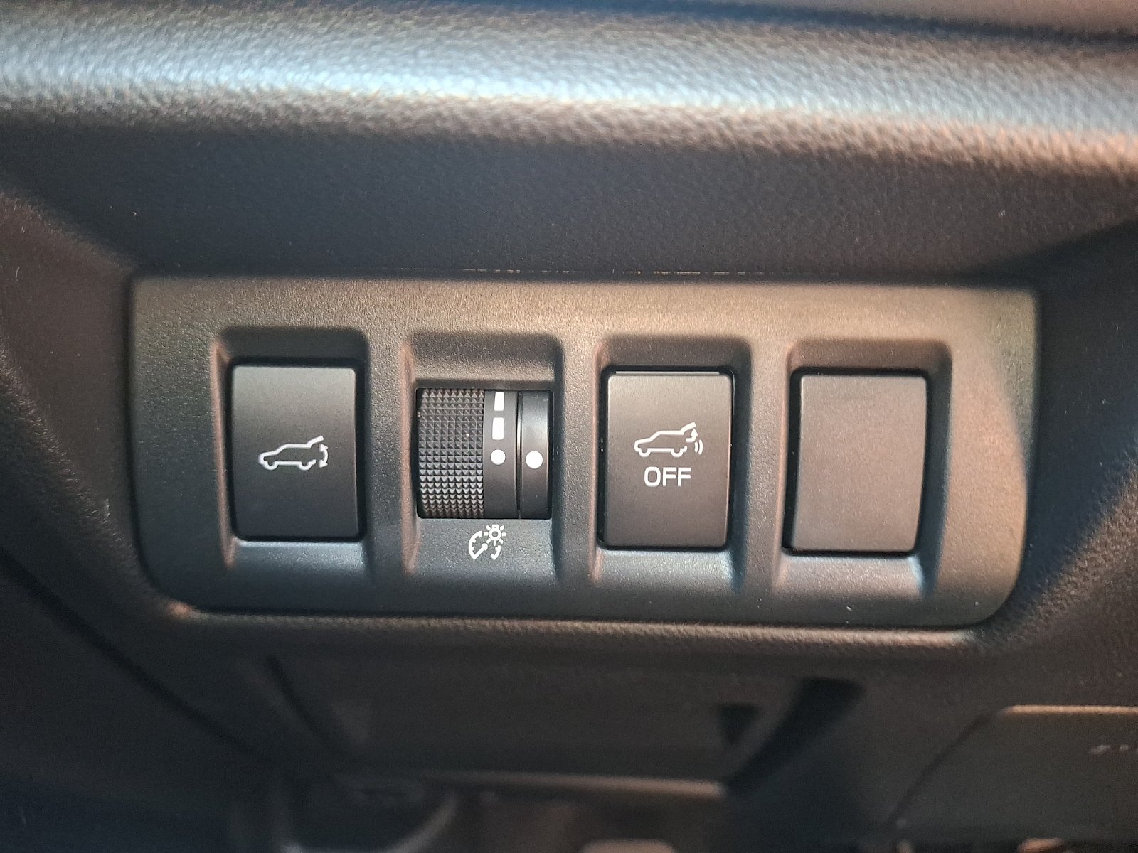 Used 2021 Subaru Outback Limited AWD/4WD image 22