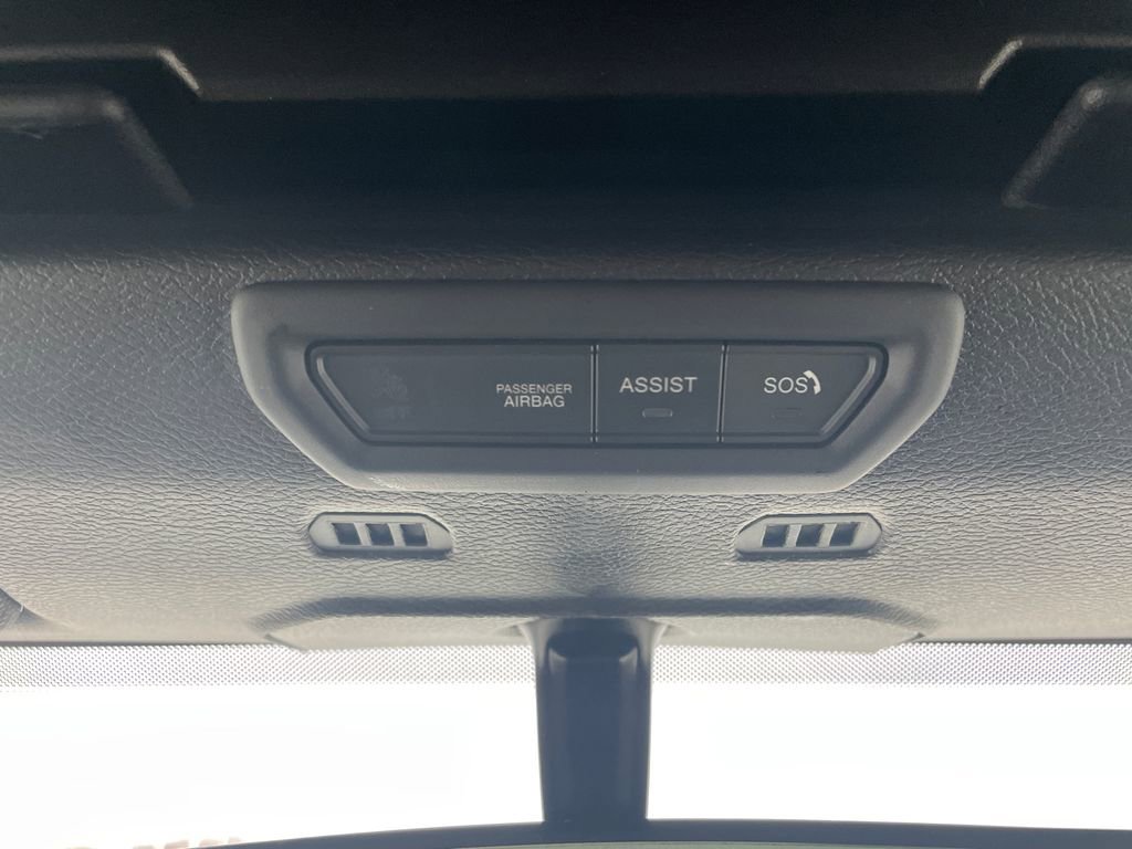 Used 2022 Jeep Wrangler Unlimited Sport image 17