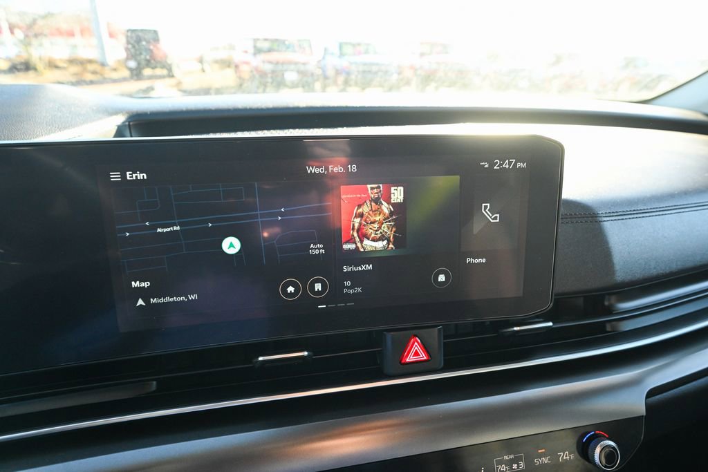 Used 2025 Kia Carnival SX Prestige image 36