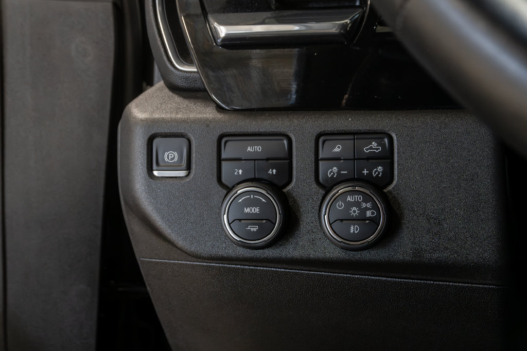 Used 2023 Chevrolet Silverado 1500 RST w/ RST All Star Premium Package AWD/4WD image 14