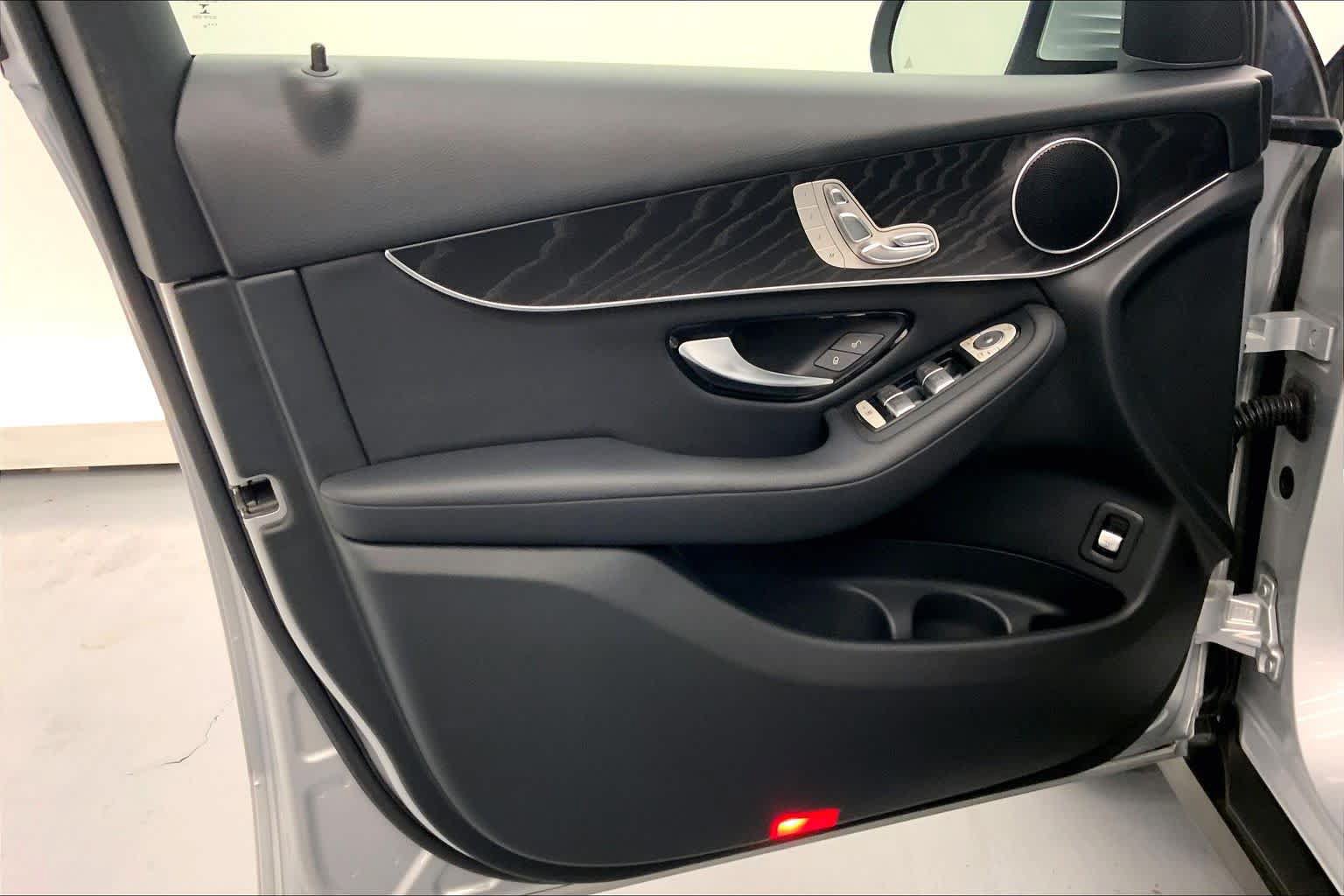 Used 2018 Mercedes-Benz GLC 300 image 19