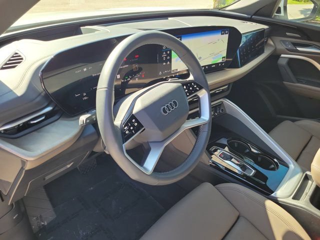Used 2025 Audi Q5 Prestige AWD/4WD image 17