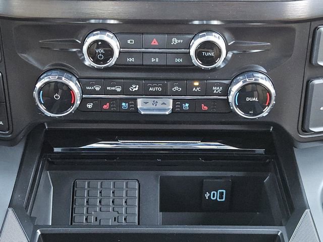 New 2026 Ford F250 Lariat image 16