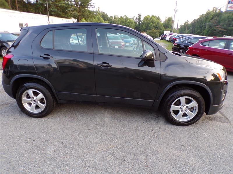 Used 2016 Chevrolet Trax LS image 8