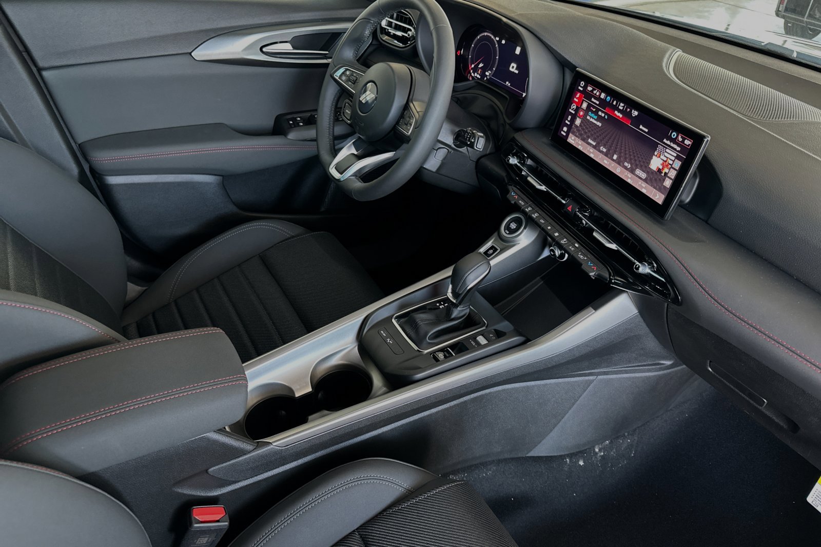 New 2024 Dodge Hornet GT w/ Tech Pack w/o Parking image 13