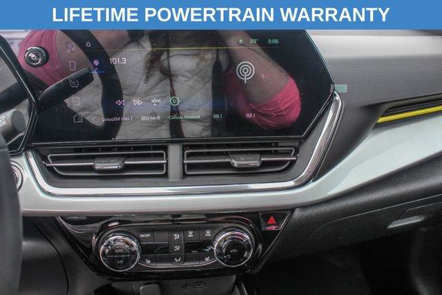 New 2026 Chevrolet Trax LT w/ Driver Confidence Package FWD image 14