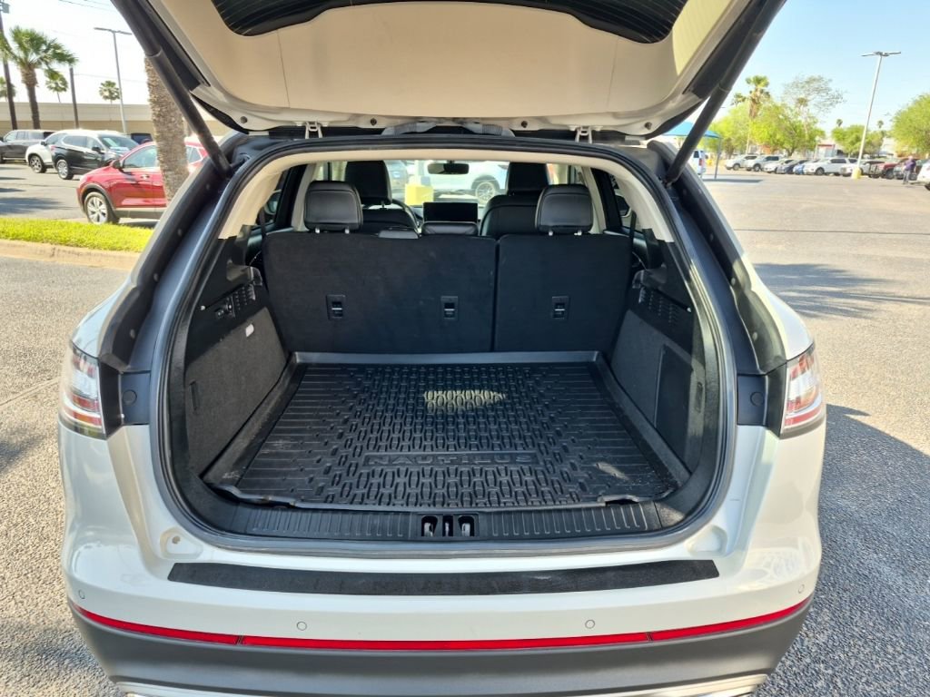 Certified 2023 Lincoln Nautilus FWD w/ Premium Package image 16