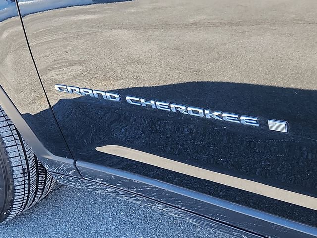 Used 2022 Jeep Grand Cherokee Limited 4xe image 31