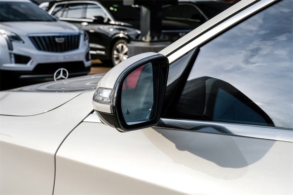 Used 2019 Mercedes-Benz S 560e w/ AMG Line Exterior image 47