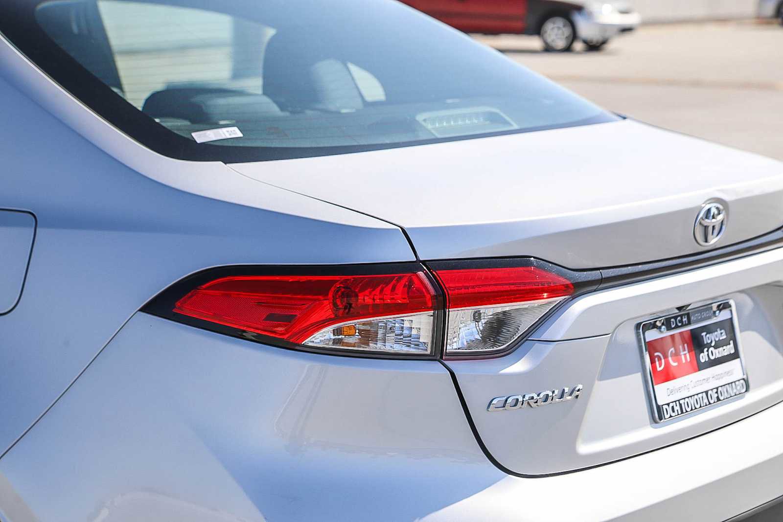 Used 2023 Toyota Corolla LE image 9