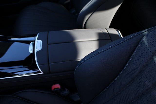 New 2026 Mercedes-Benz S 500 4MATIC image 28