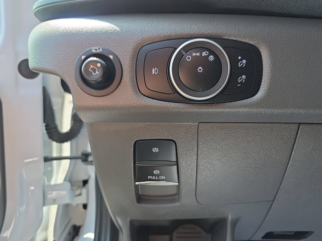 Used 2024 Ford Transit 350 XLT RWD image 28