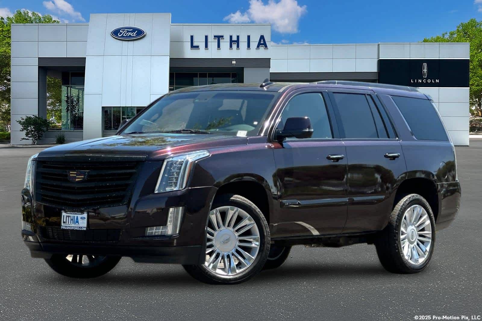 Used 2018 Cadillac Escalade Platinum