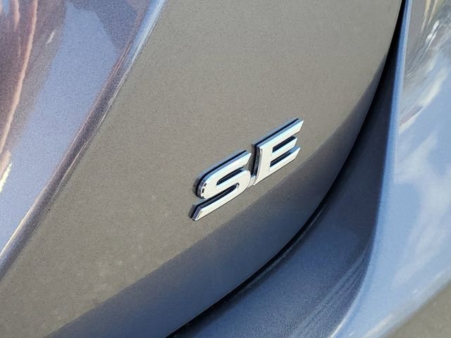 Used 2024 Toyota Camry SE FWD image 6