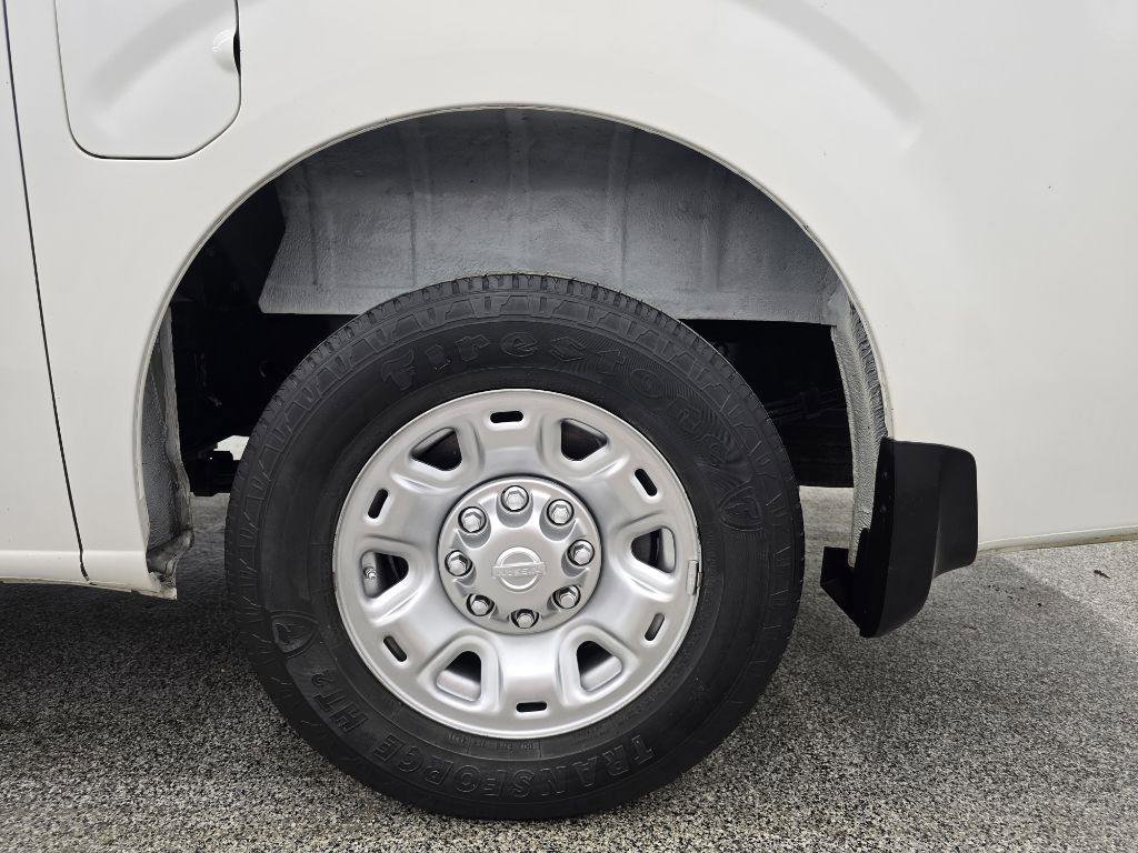 Used 2017 Nissan NV 2500 SV w/ Technology Package RWD image 24