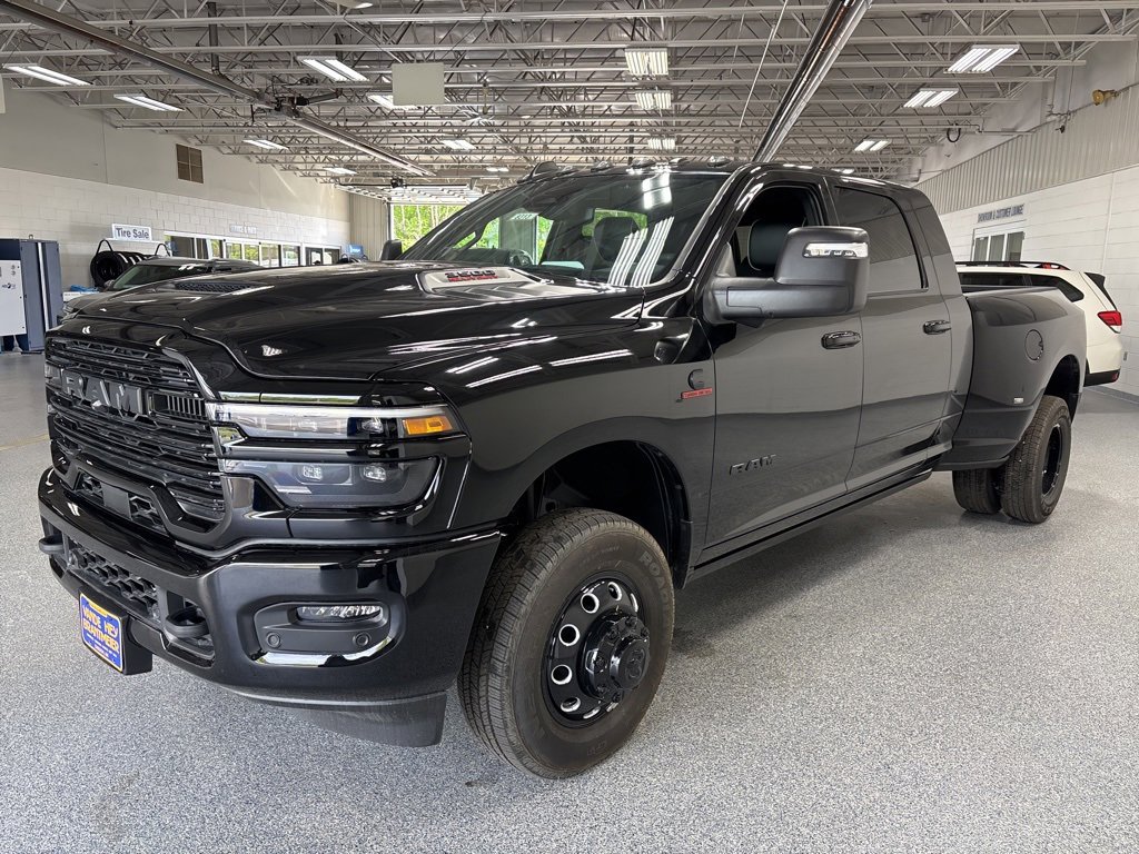 New 2025 RAM 3500 Laramie image 3