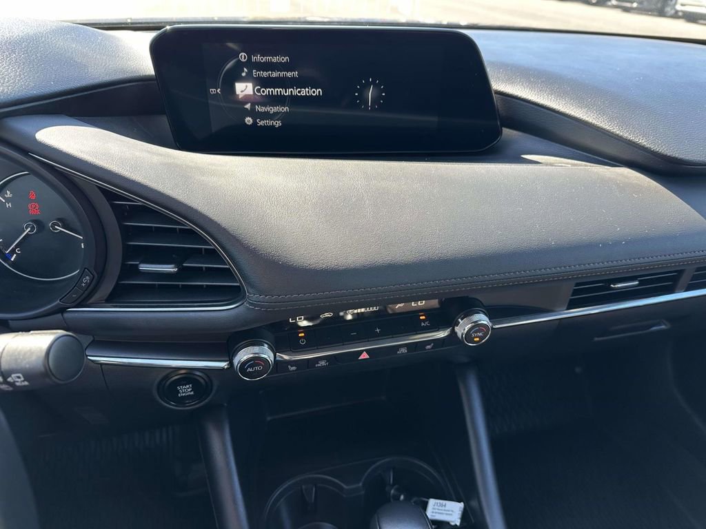 Used 2023 MAZDA MAZDA3 s image 17