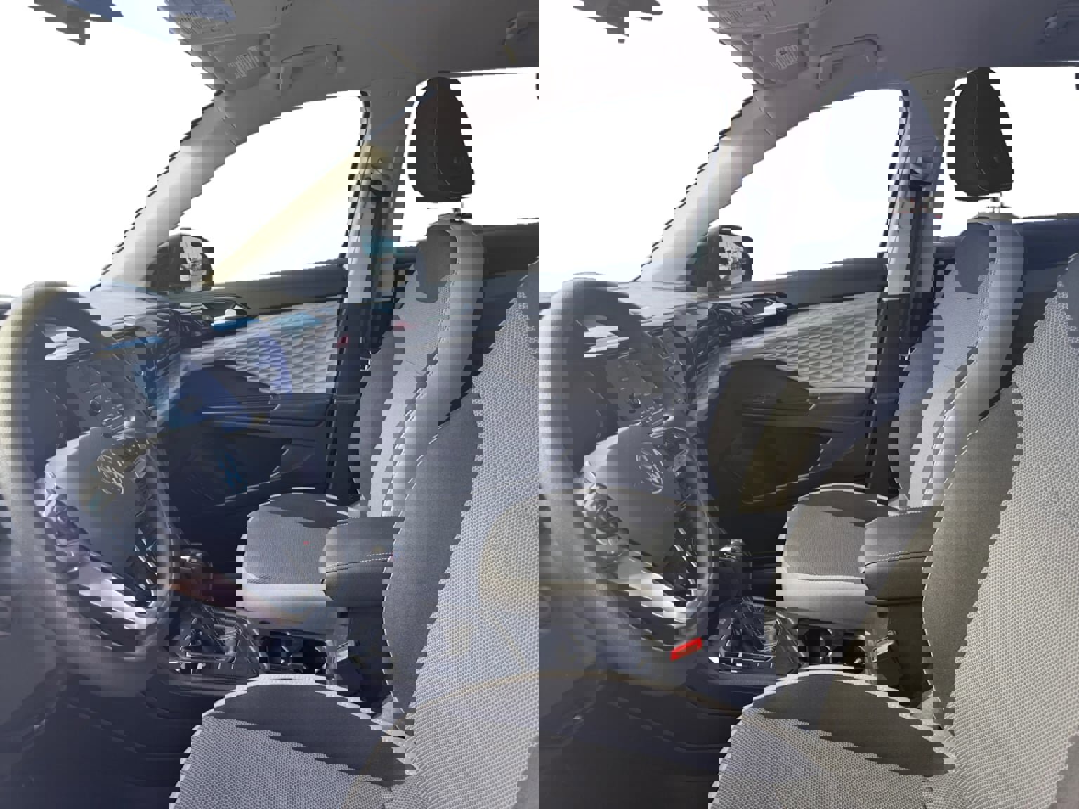 Used 2022 Volkswagen Taos S image 10