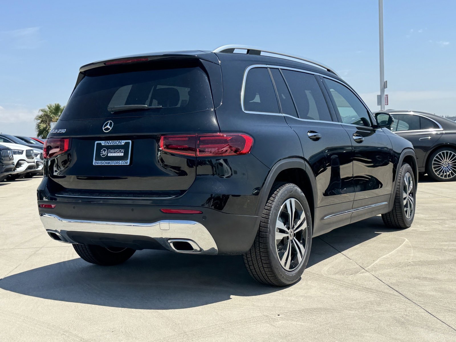 New 2026 Mercedes-Benz GLB 250 image 11